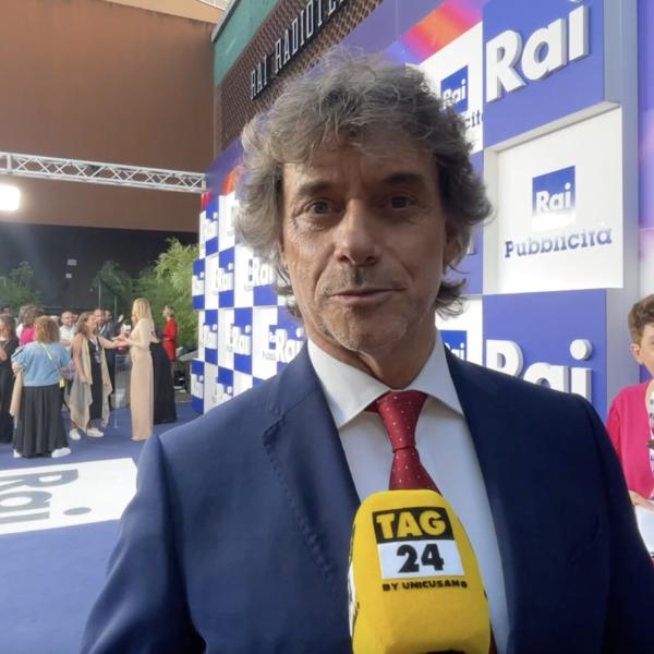 Alberto Angela re della cultura in Rai: “Divulgare con Noos è bellissimo, come essere un insegnante con una classe grande” | VIDEO ESCLUSIVA