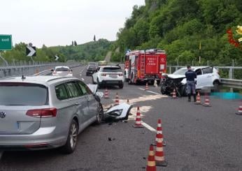 Verona, incidente sull’autostrada A4: tamponamento tra tre auto, morta una 30enne