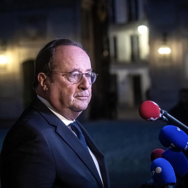 Elezioni in Francia 2024, l’ex presidente Hollande: “Necessario arginare l’estrema destra”