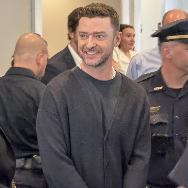 Justin Timberlake condannato ai servizi sociali: “Guidavo ubriaco”, le sue parole fuori il tribunale