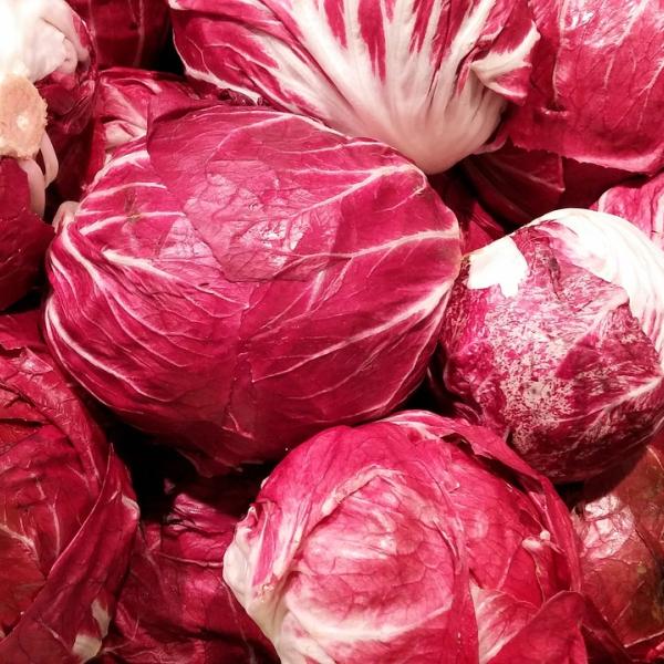 Come cucinare il radicchio rosso in 4 modi facili e sfiziosi