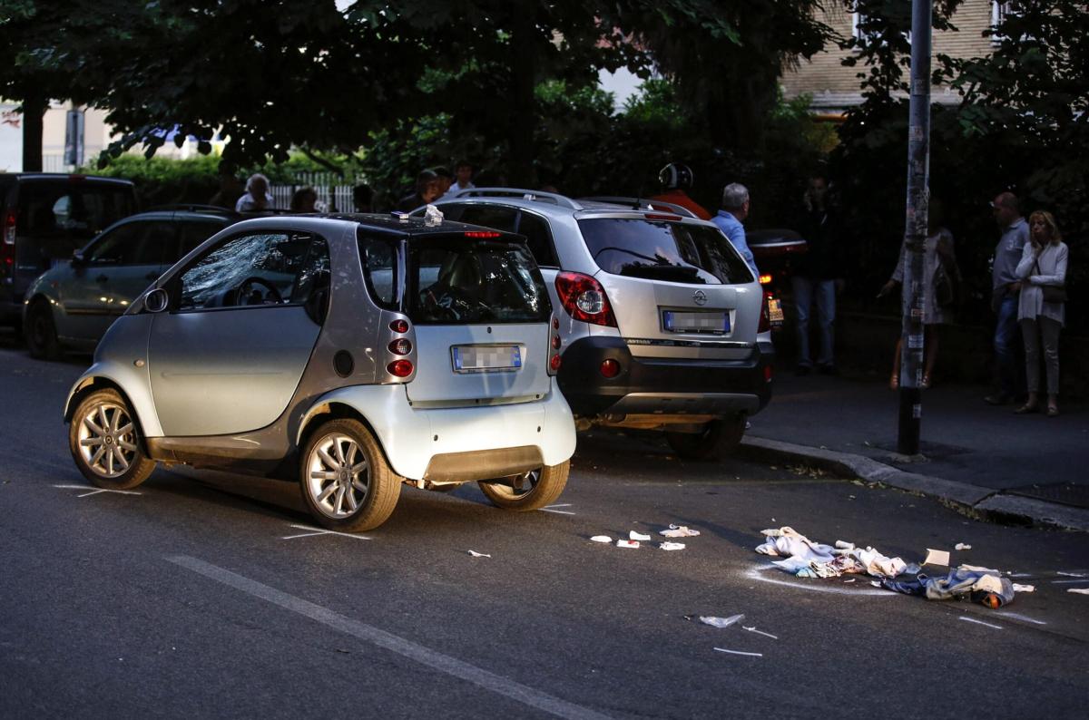 Livorno, litiga con la fidanzata e incendia l’auto della suocera: s…