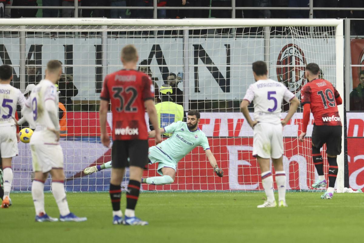 Dove vedere Fiorentina-Milan il posticipo della vigilia di Pasqua in Tv e in streaming?