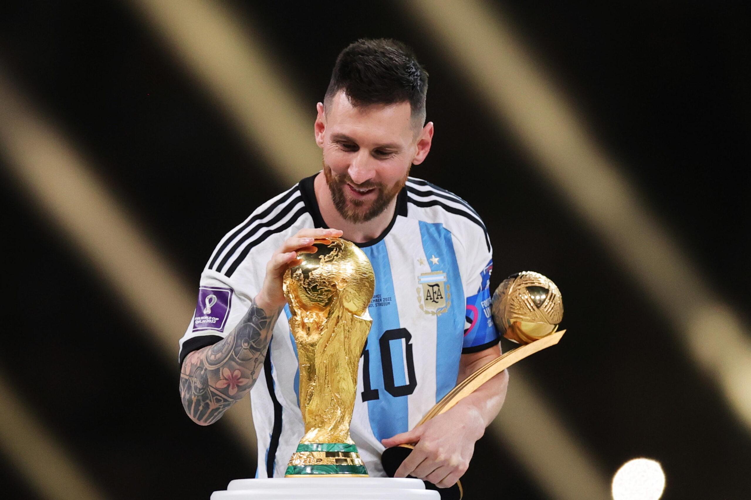 Pallone d’Oro, l’indiscrezione dalla Spagna: Messi vincerà l’ottavo premio della sua carriera