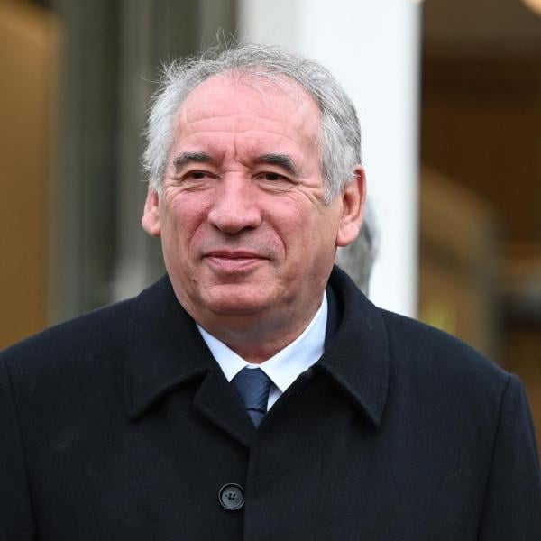 Chi è François Bayrou, il nuovo primo ministro centrista che succede a Michel Barnier?