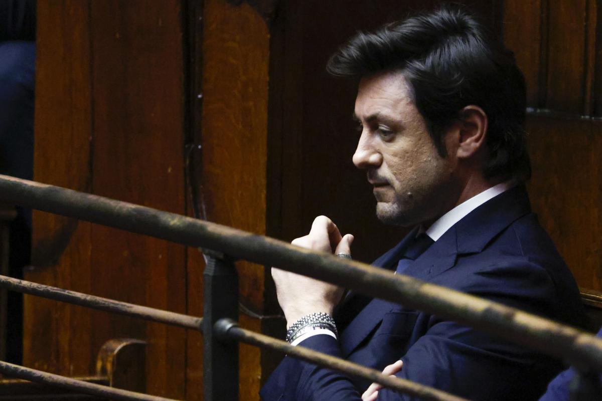 Nuovi guai per Andrea Giambruno: segnalazione all’ordine dei giorna…