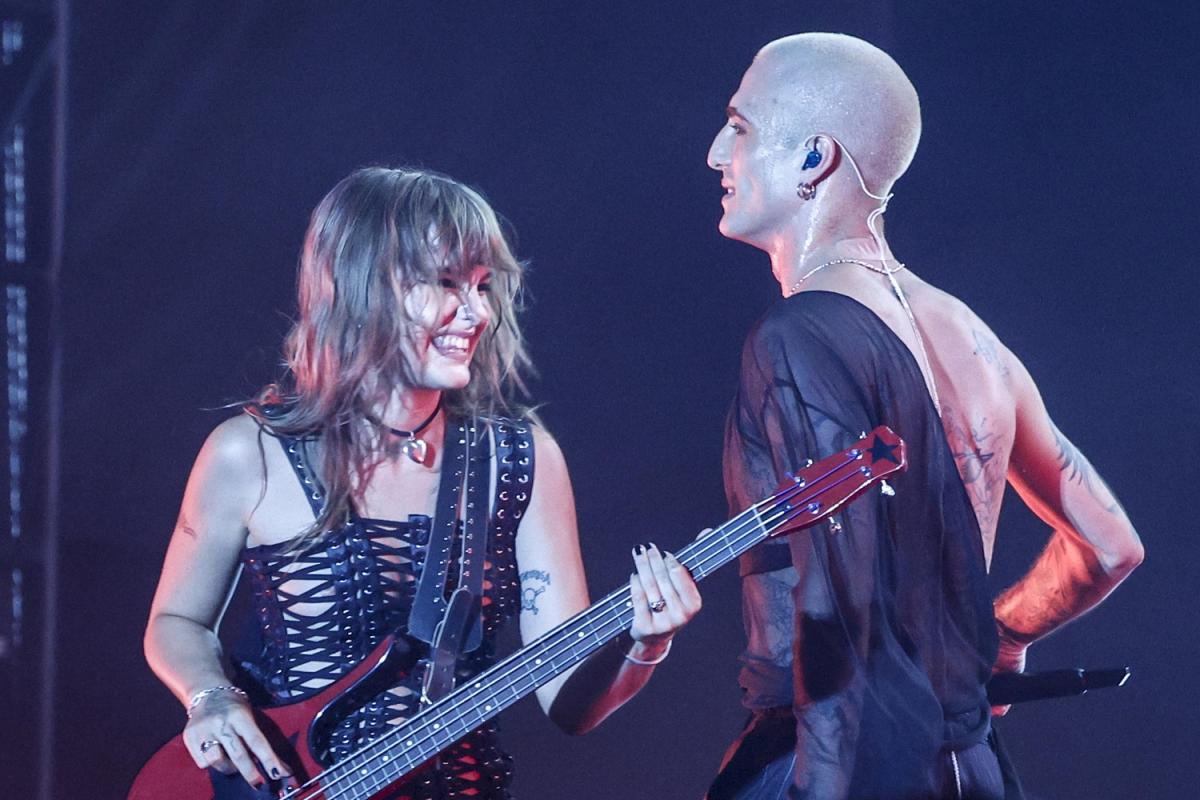 Damiano dei Maneskin cita Totti al concerto allo Stadio Olimpico