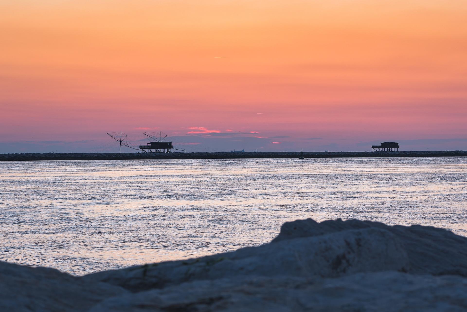 Qual è la spiaggia italiana dove ci si abbronza di più? Si trova in Veneto ed è molto frequentata