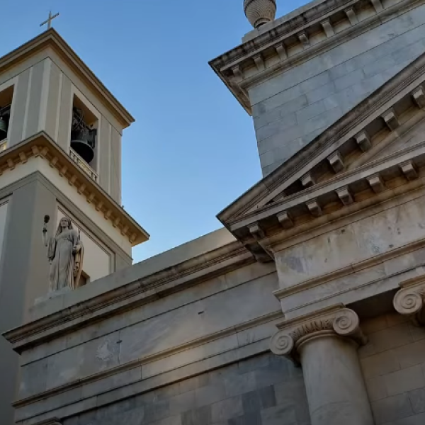 Lucca, sorpresi a fare sesso nel confessionale della Chiesa di Sant’Andrea a Viareggio: denunciati due trentenni