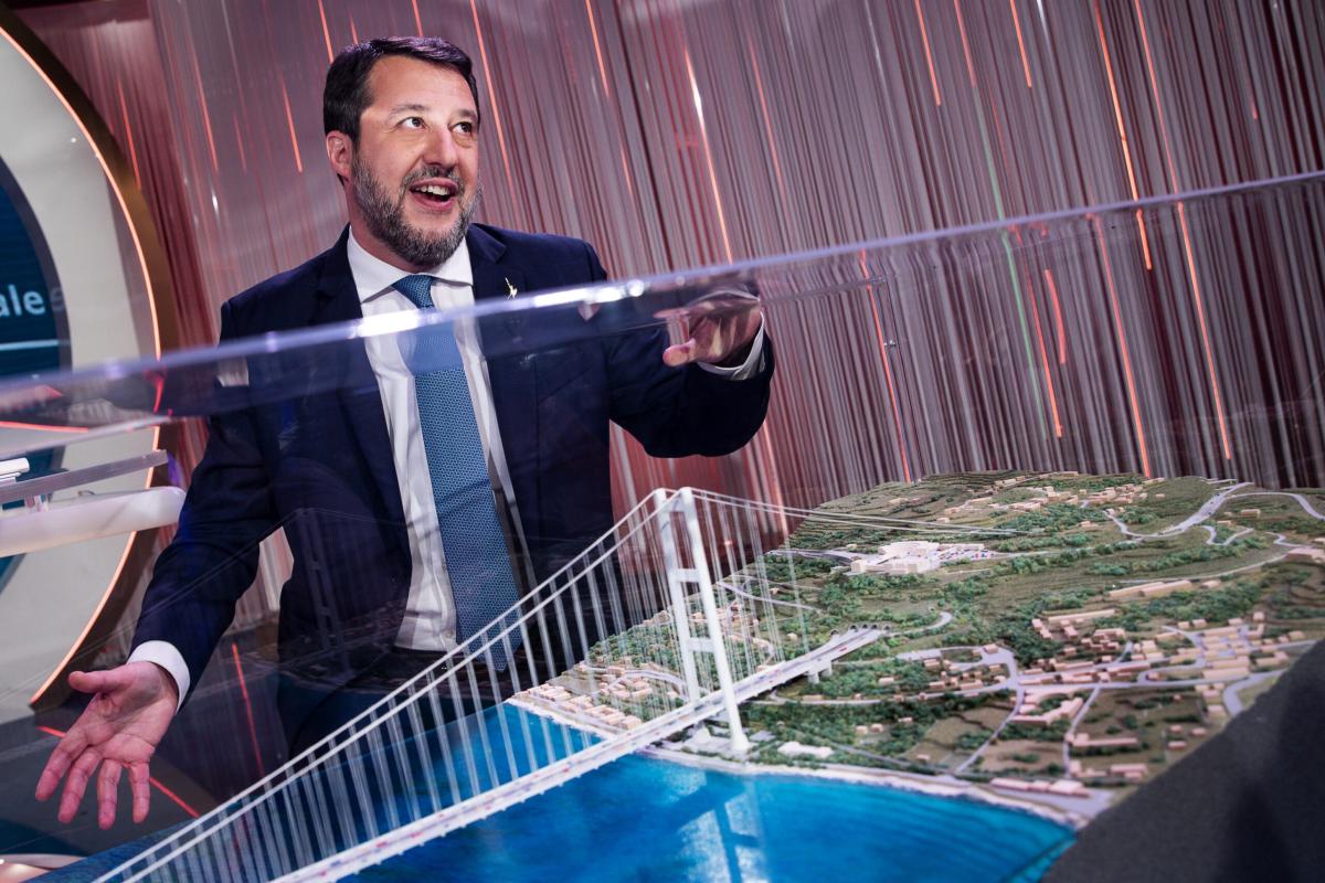 Il ponte sullo stretto di Salvini crolla prima di essere partito