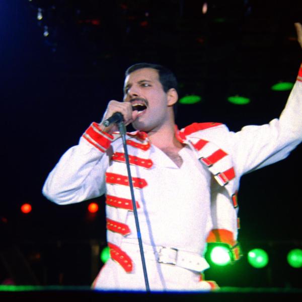 Freddie Mercury, all’asta di Sotheby’s i cimeli della sua vita