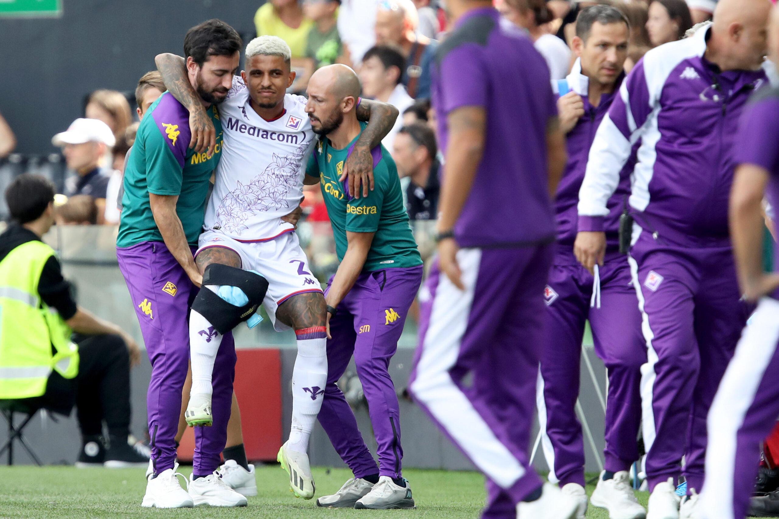 Fiorentina, grave infortunio per Dodo: i tempi di recupero