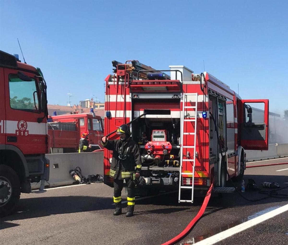 A10, maxi incidente in galleria. Caos tra Ventimiglia e Bordighera:…