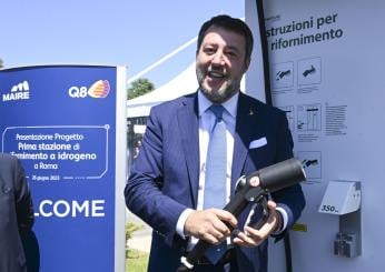 Il ministro Salvini scommette sulla rivoluzione economica italiana: “Basta batterie prodotte bruciando carbone”