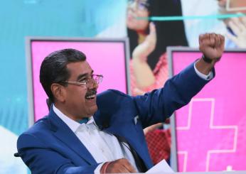 Venezuela, il presidente Maduro annuncia la ripresa del dialogo con gli Usa: “Cercheremo nuovi accordi”