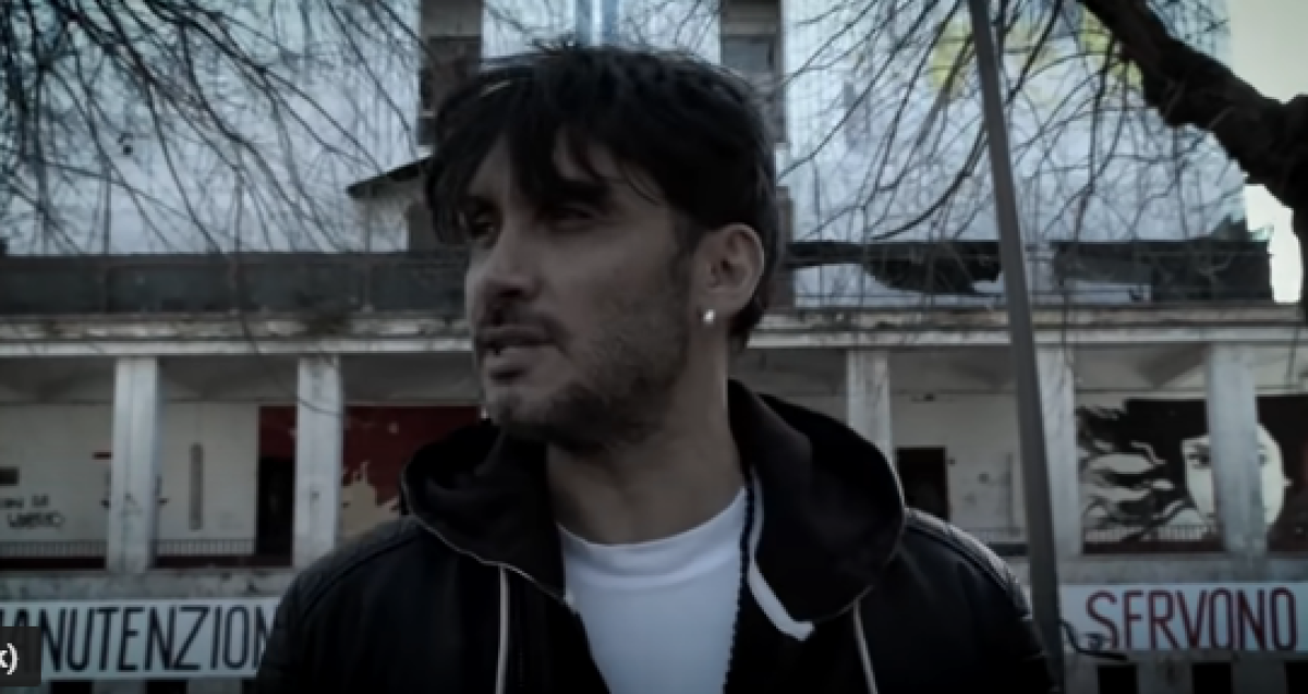 Fabrizio Moro fidanzata, ex moglie, età, curiosità