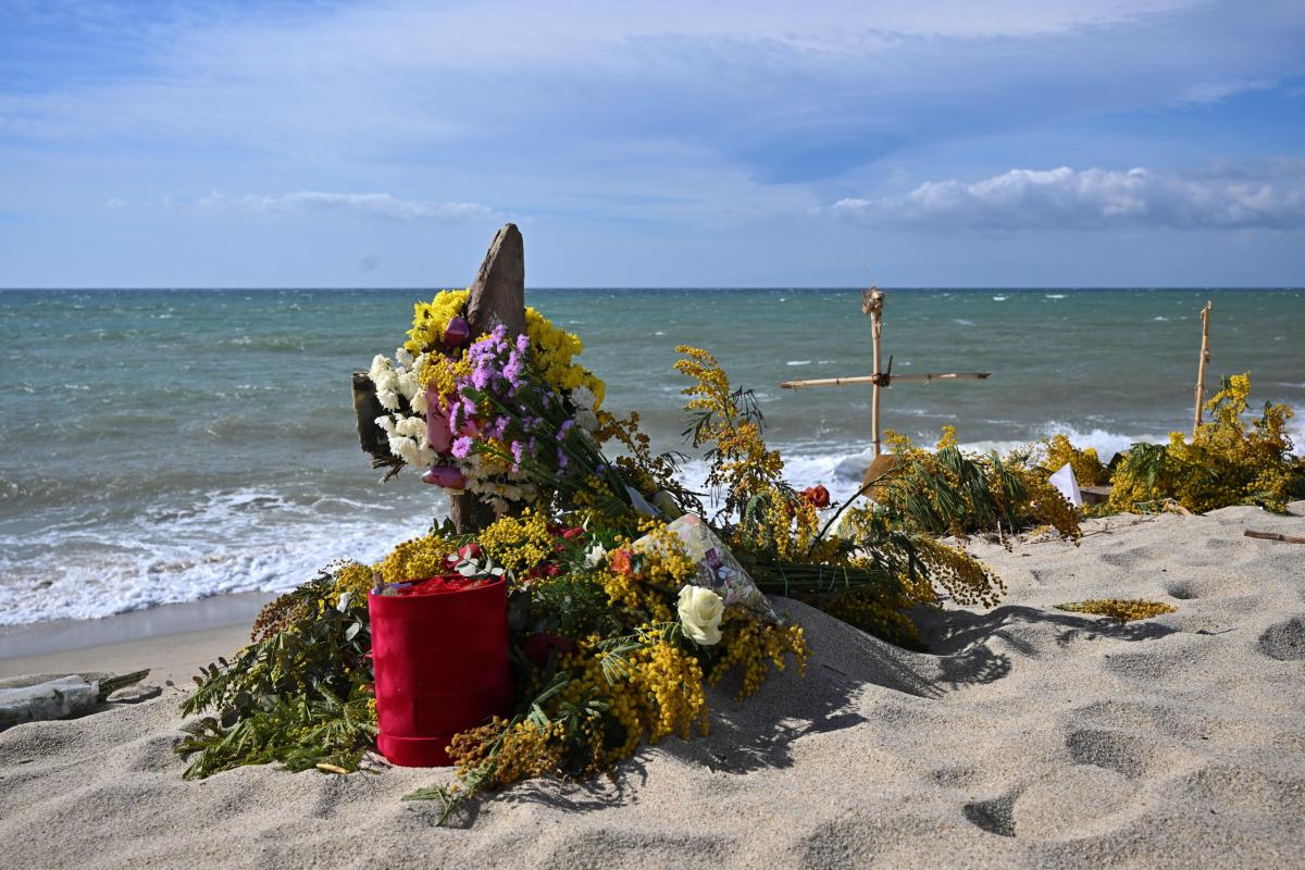 Naufragio Cutro, la Procura di Crotone: “Informazioni fuorvianti da…