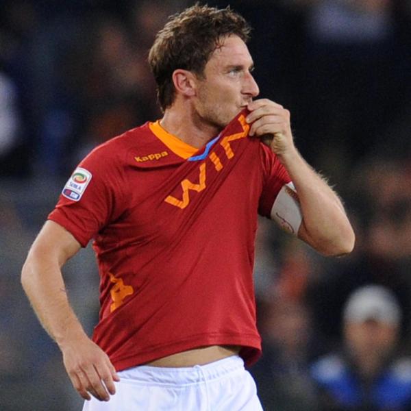 Francesco Totti: il video dell’esordio in serie a impazza sui social