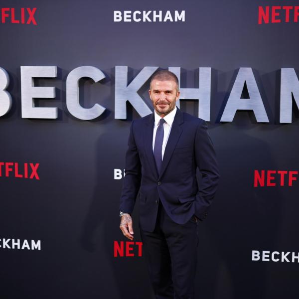 David Beckham su Netflix, cosa non sappiamo sull’ex calciatore: “Subivo abusi ogni giorno”, rivelazioni inedite