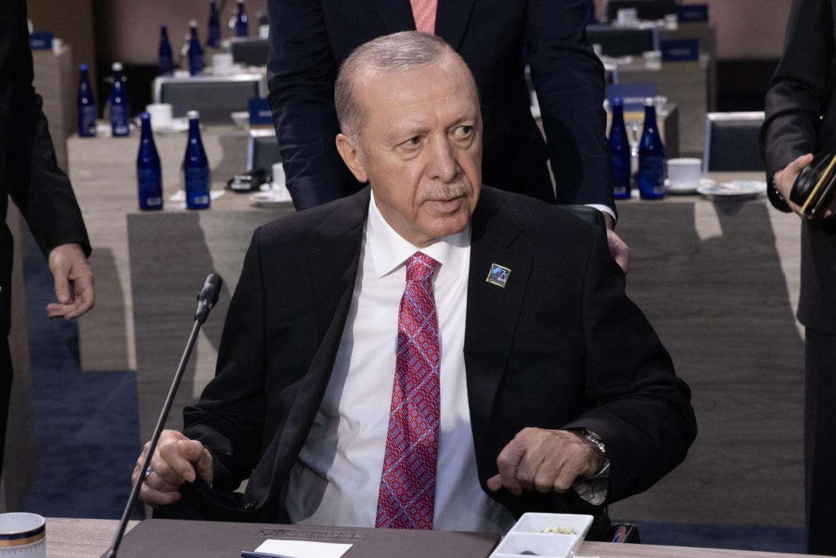 Perché Erdogan minaccia l’invasione di Israele? Rischio di escalation per la guerra in Medio Oriente