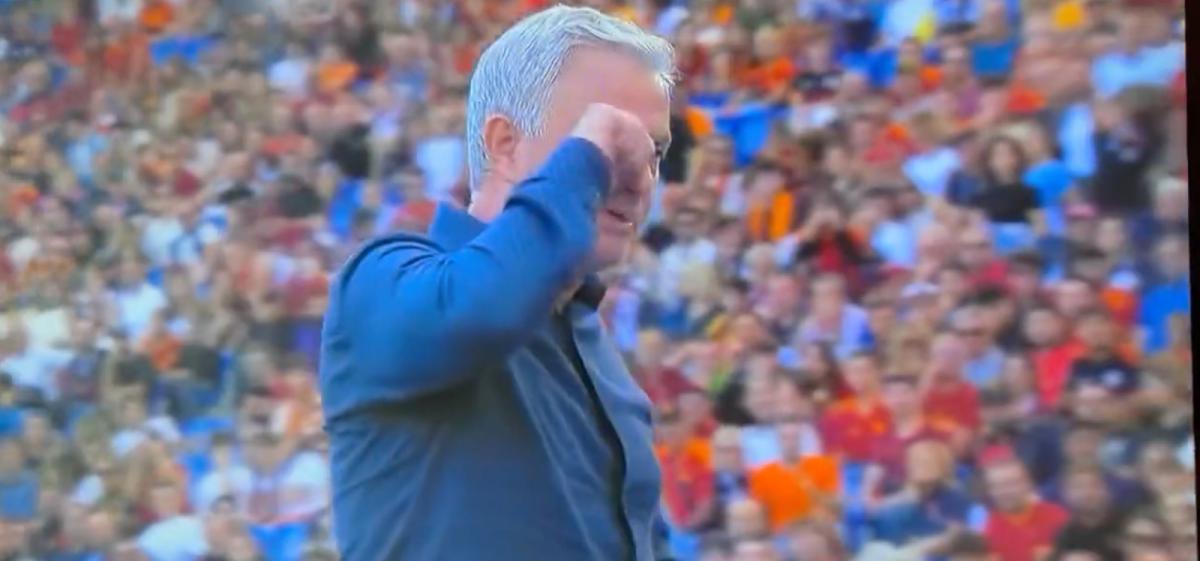 Roma Monza 1-0 Mourinho espulso dopo scontro con Palladino: fa il g…