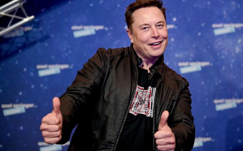 Twitter, arriva la conferma: Elon Musk ha modificato l’algoritmo per “spingere” i suoi tweet