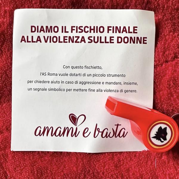 Violenza sulle donne, le iniziative della Roma: “Fischietti distribuiti nel match con la  Fiorentina, oggi Cristante a Palazzo Chigi”