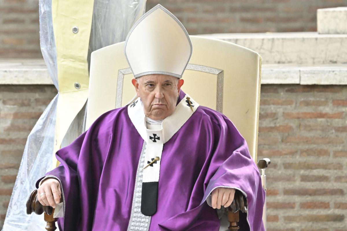 L’appello di Papa Francesco: “In nome di Dio, fermatevi e liberate …