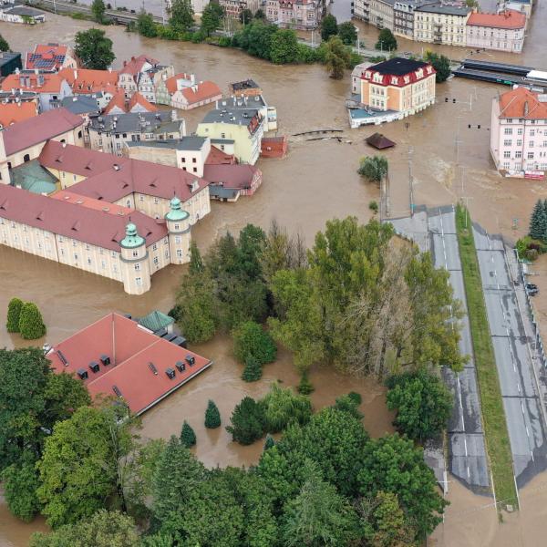 Tempesta Boris colpisce l’Europa centrale e orientale: forti inondazioni causano la morte di almeno 16 persone | VIDEO