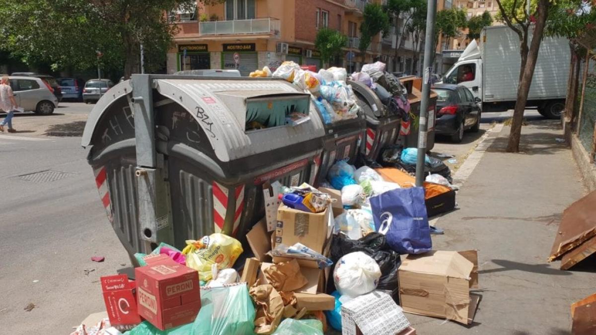 Emergenza rifiuti, Roma al centro della protesta