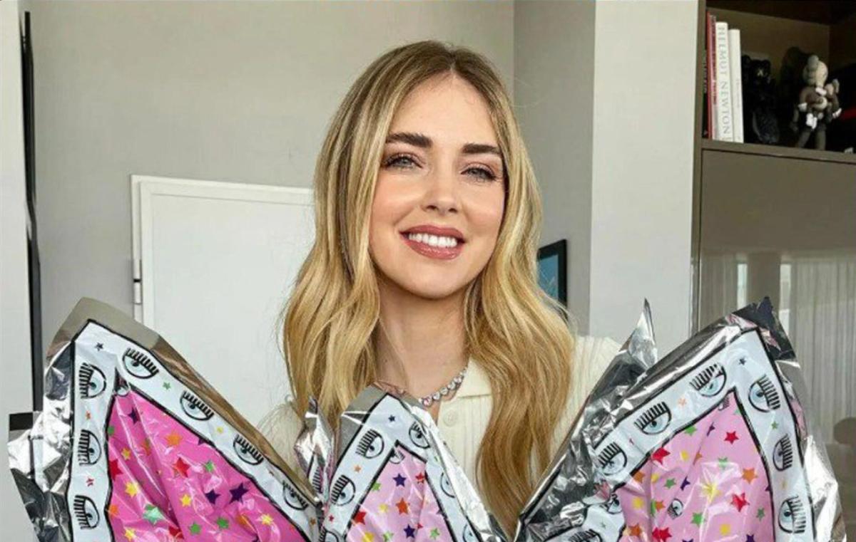 Chiara Ferragni arresa all’Antitrust, paga 1,2 milioni di euro per il caso uova di Pasqua: accordo raggiunto