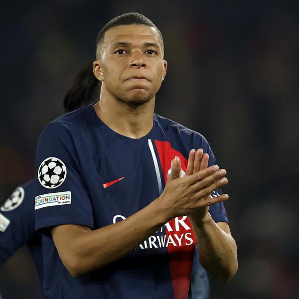 Psg-Mbappé, addio ad alta tensione: stipendi e bonus congelati dal club parigino, ballano 166 milioni