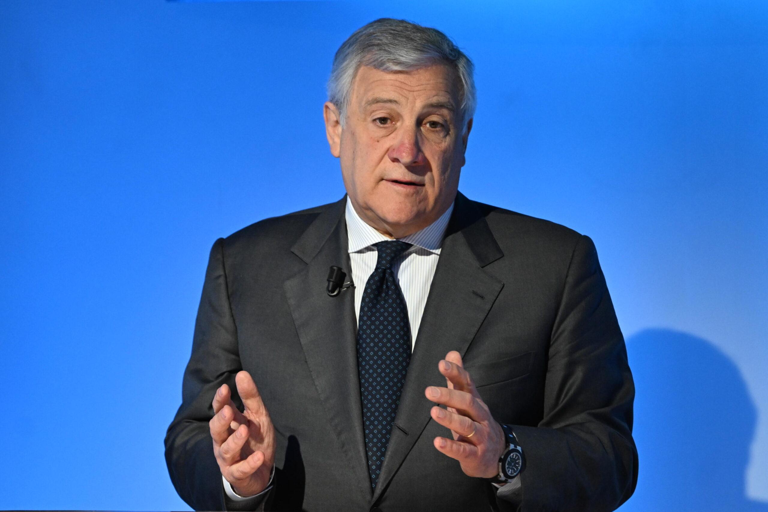 Tajani tregua