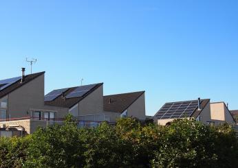 Guida ai vantaggi del fotovoltaico per la casa