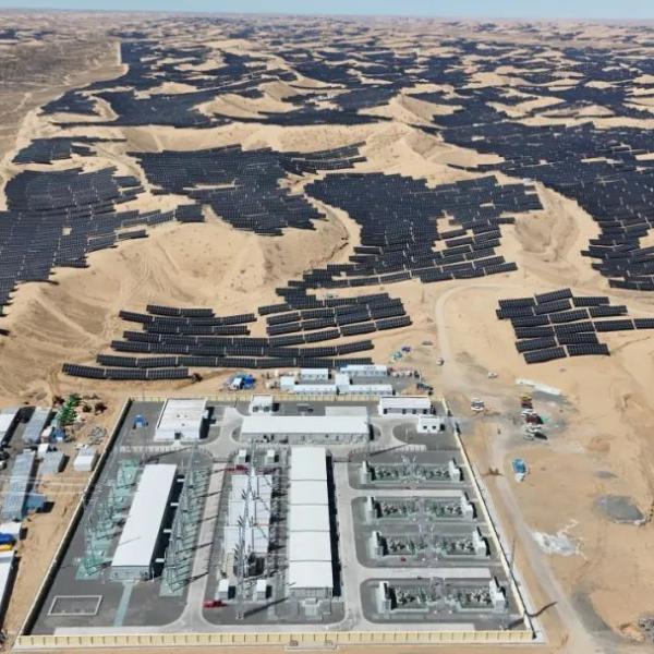 Midong: quali sono le caratteristiche e i vantaggi del parco fotovoltaico più grande del mondo?