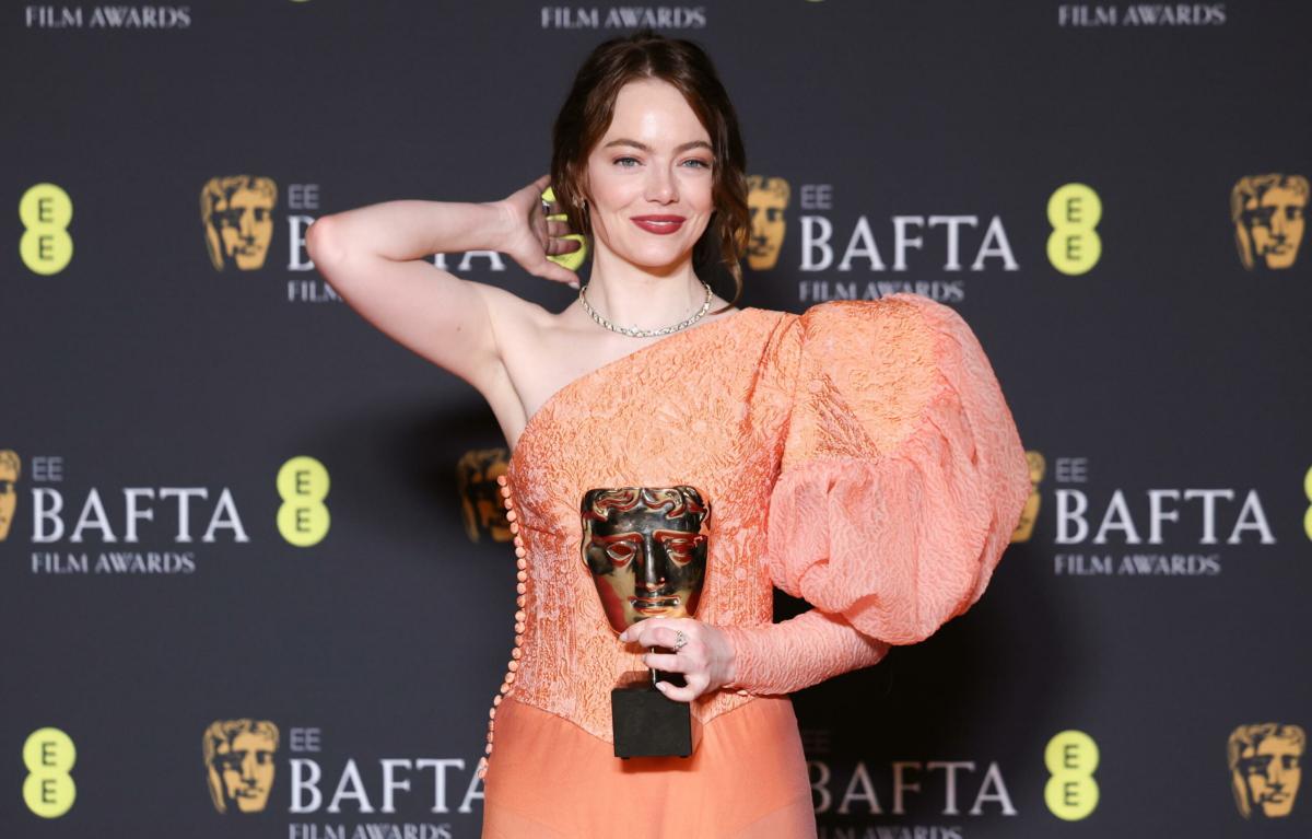 Emma Stone trionfa ai Bafta 2024: quanti premi ha vinto l’attrice di “Povere creature”?