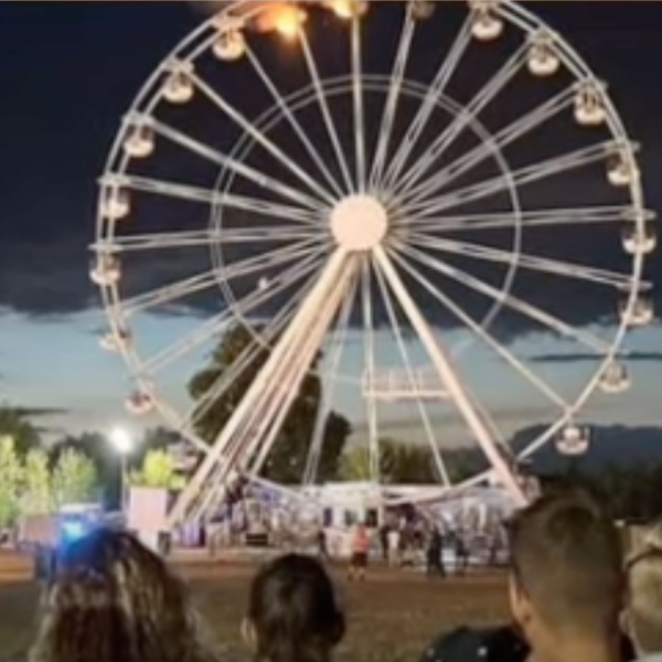 Germania, incendio su una ruota panoramica durante l’Highfield Festival di Lipsia: 30 feriti. Cosa sappiamo | VIDEO