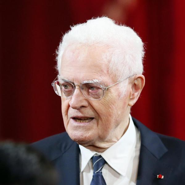 Elezioni legislative in Francia, l’ex premier socialista Lionel Jospin approva il “Nuovo Fronte Popolare” di Hollande e critica Macron