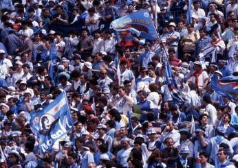 Il Napoli si rifà il look: cambia il logo, addio alla classica colorazione azzurra