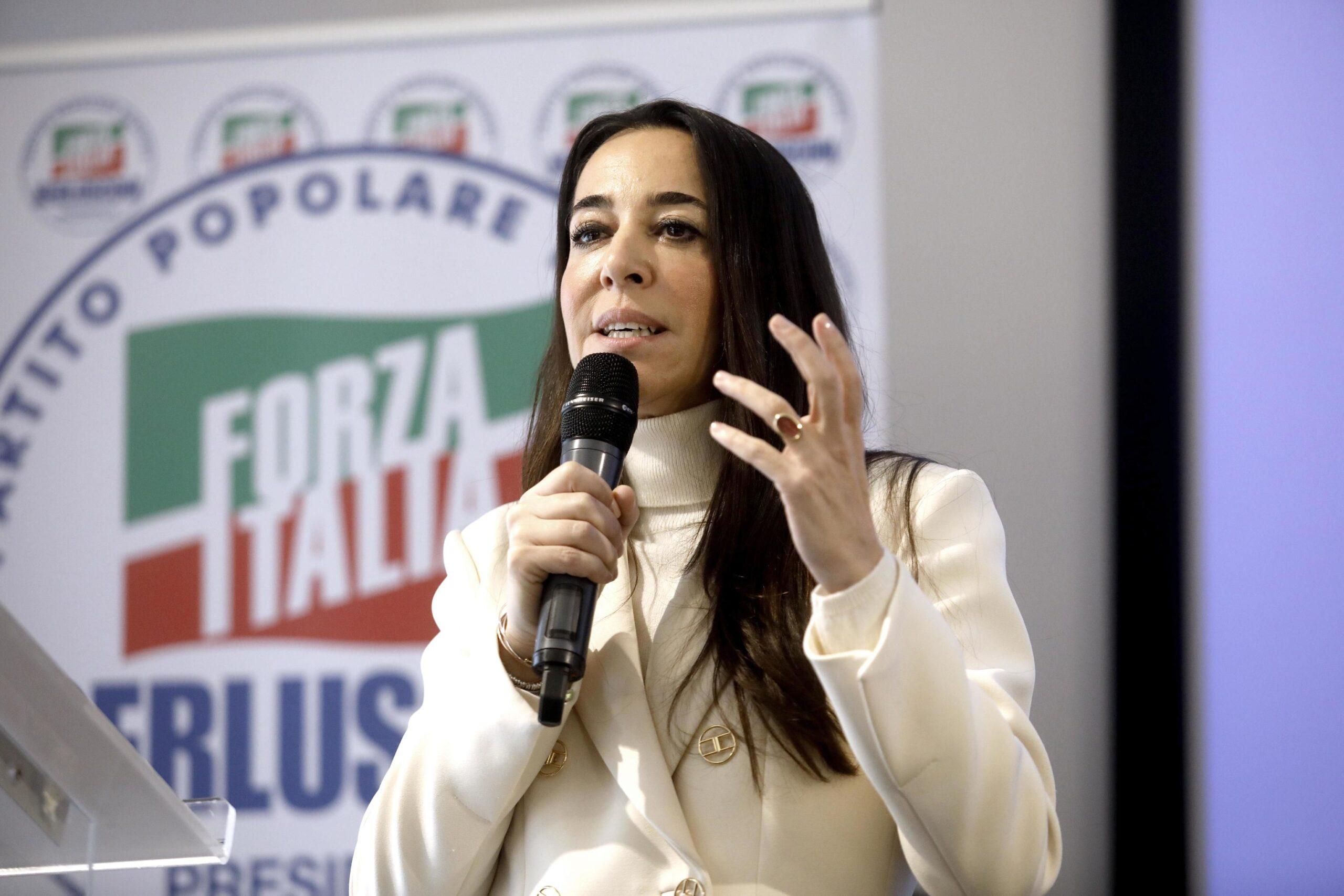 Ddl Autonomia Differenziata, Ronzulli attacca: “Chi si oppone va contro la Costituzione”