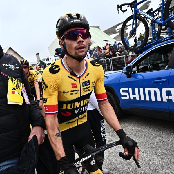 Giro d’Italia 2023, risultati 8a tappa: trionfa Ben Healy. Roglic stacca Evenepoel