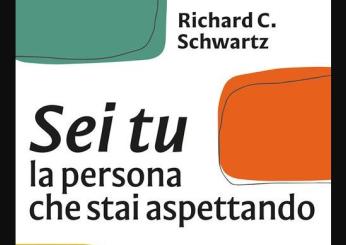 “Sei tu la persona che stai aspettando”: le sfide dell’amore iniziano dentro di noi