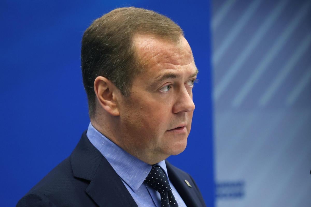 Le minacce di Medvedev: “Il vertice Nato avvicina la Terza Guerra M…