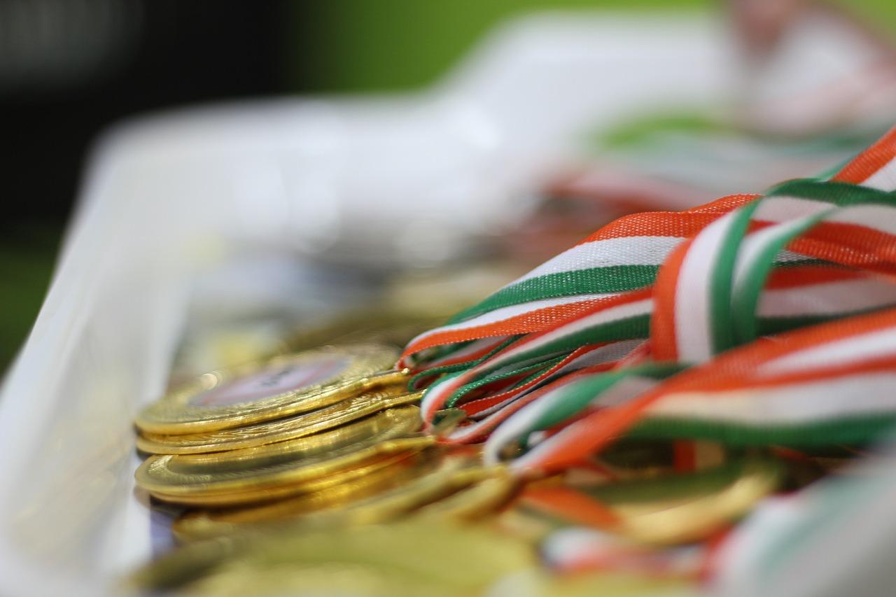 Quanto vale la medaglia d’oro alle Olimpiadi? Ecco il valore in denaro