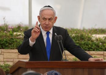 Netanyahu dovrà deporre nei processi per corruzione entro il primo novembre. La Procura: “Non può rimandare per la guerra a Gaza, è di pubblico interesse”