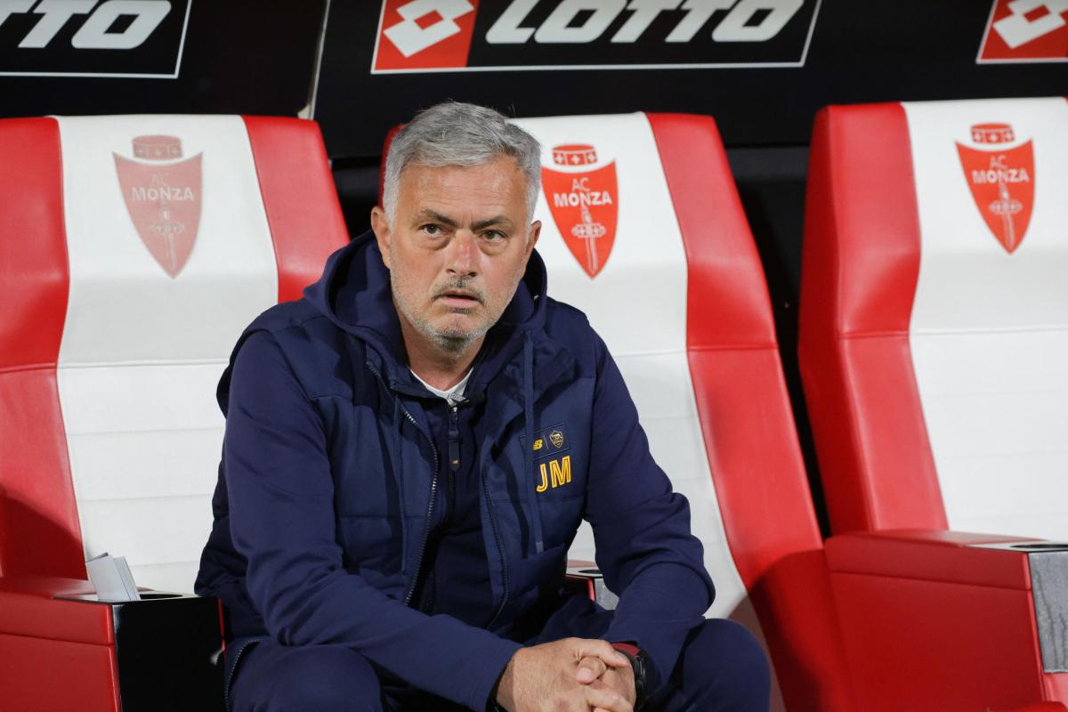 Roma, offerta monstre dall’Arabia per Mourinho: “No” secco del port…