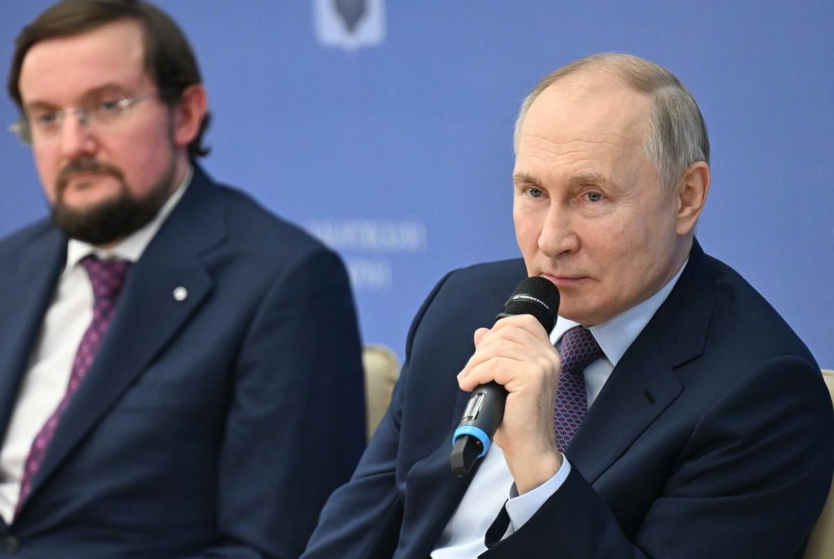 Russia, Putin sull’Ucraina: “La loro controffensiva è fallita, non ci ritireremo dal Donbass”