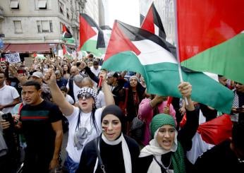 Milano, sfila corteo pro Palestina con oltre 4000 persone