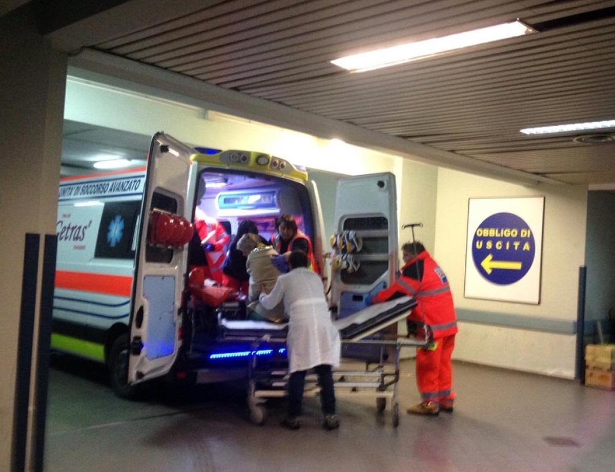 Reggio Calabria, Incidenti a Melicucco: scontro frontale tra due au…