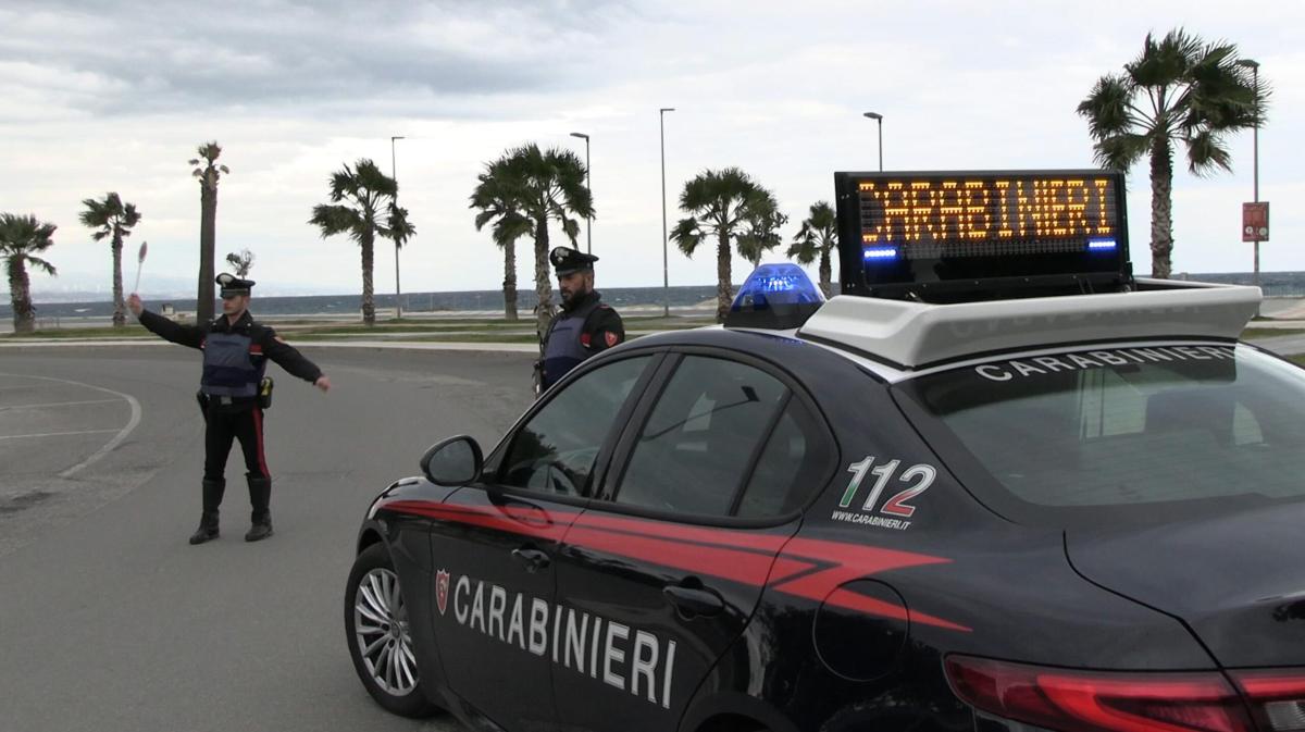 Grave incidente sulla statale 106, sei feriti e diverse auto coinvolte